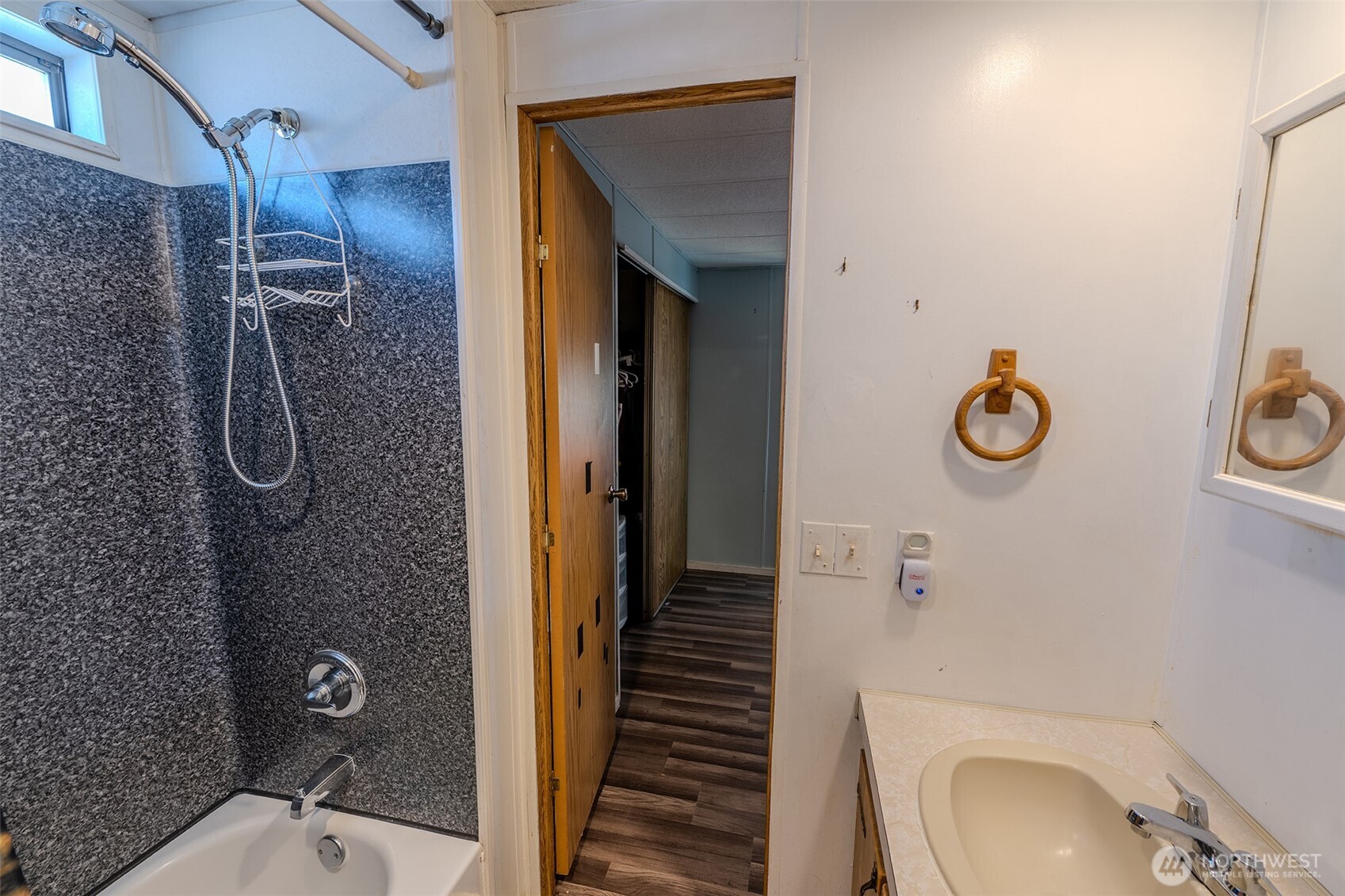 375 Union Avenue 56 Property Photo 11
