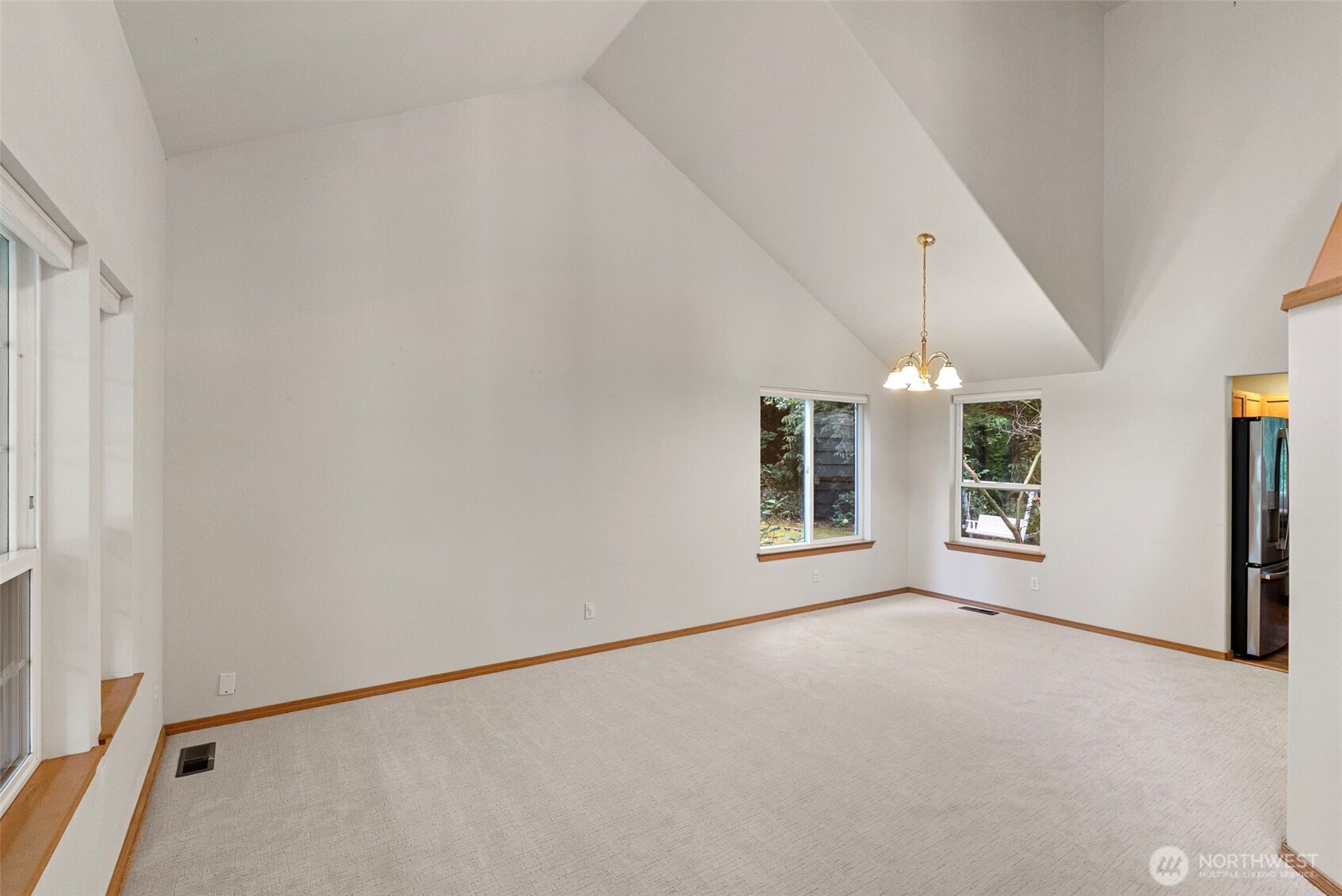 6001 Whale Dancer Court Property Photo 4