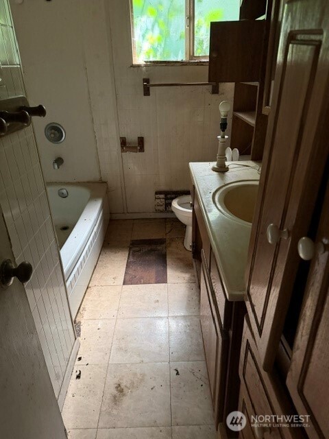 806 15th Avenue Property Photo 11