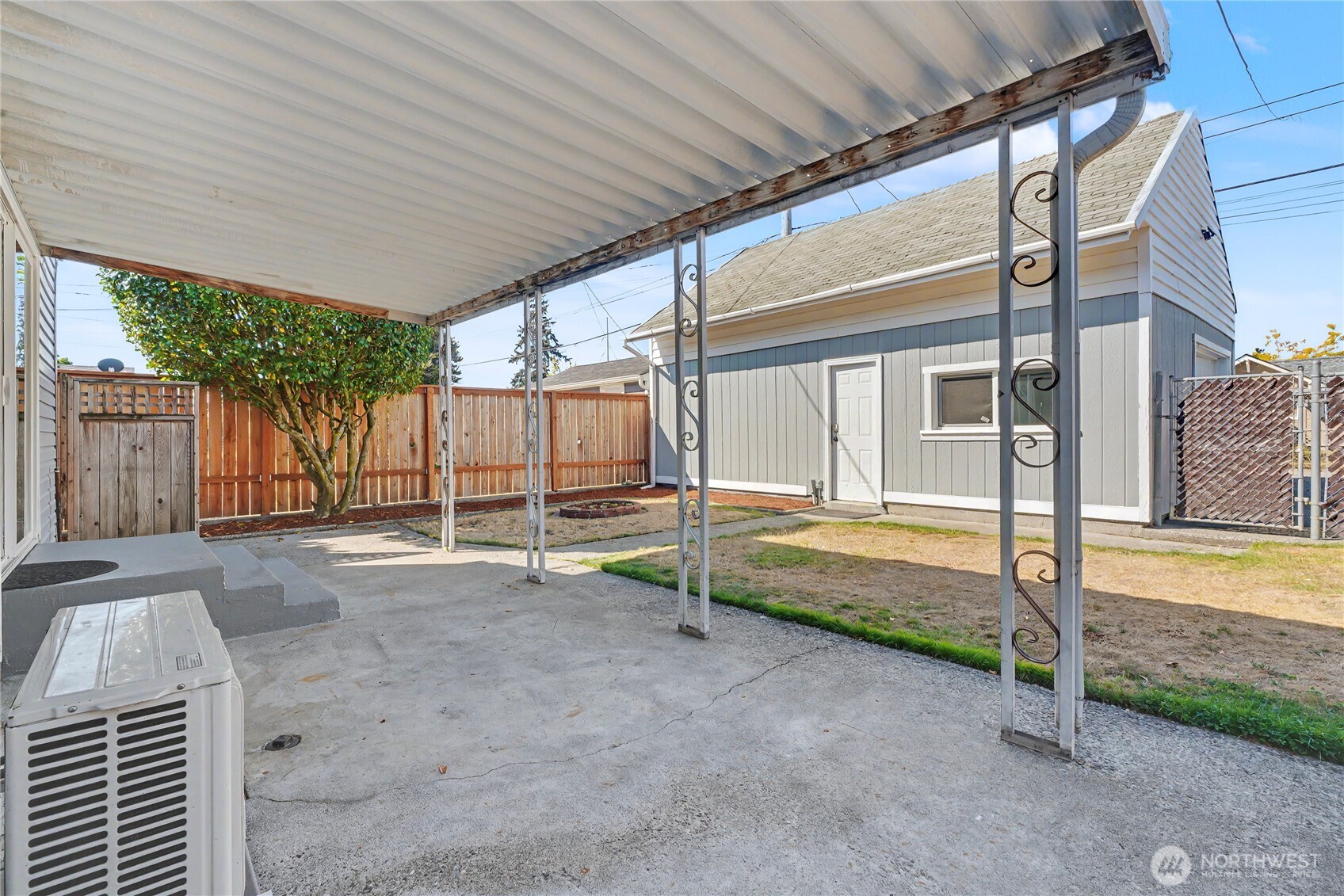 7014 S Montgomery Street Property Photo 19