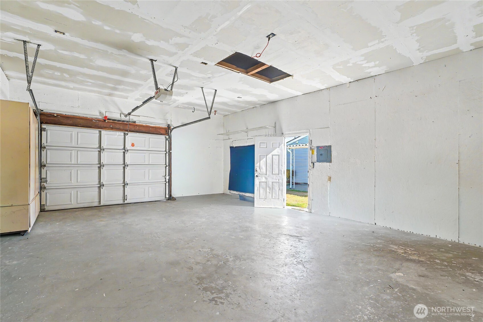 7014 S Montgomery Street Property Photo 22