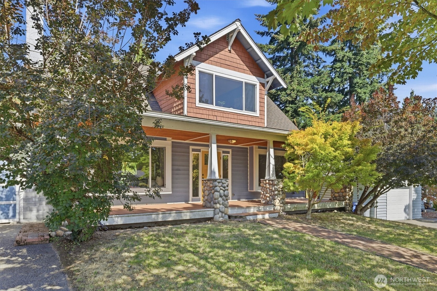 23 218th Place Property Photo 2