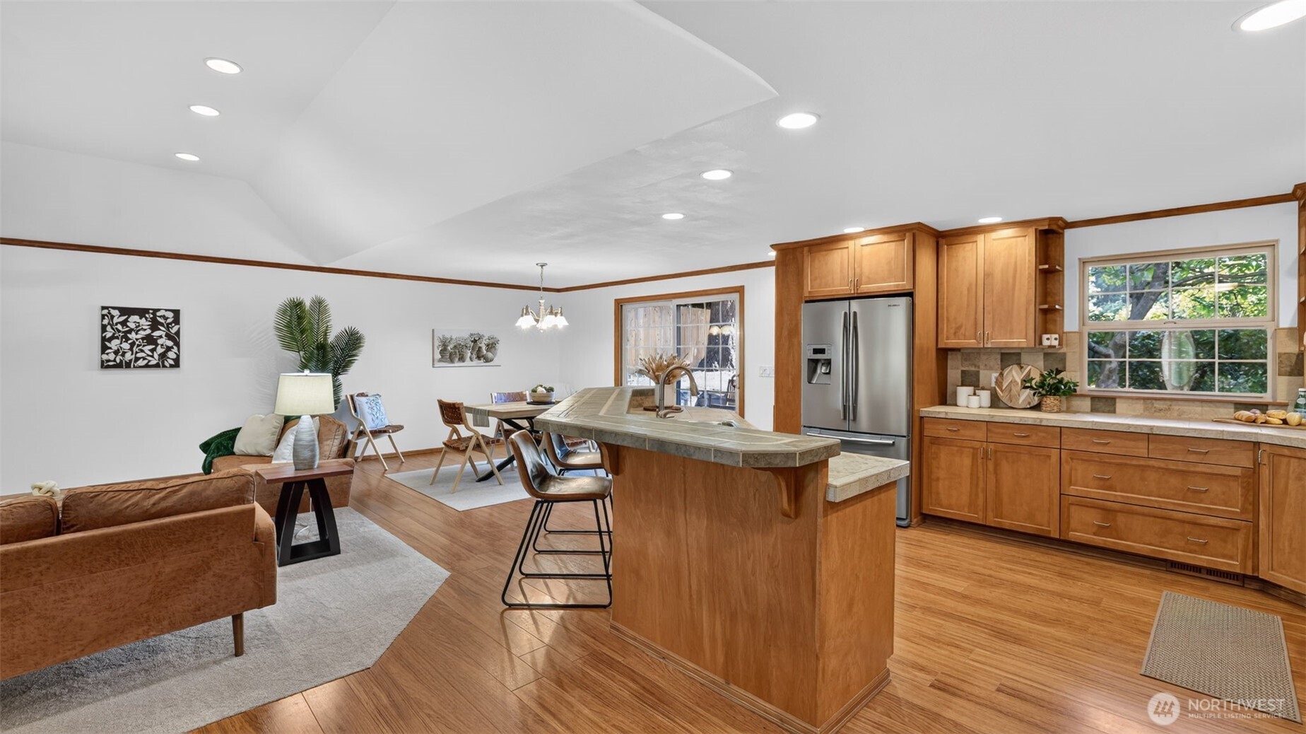 16702 143rd Avenue Property Photo 3