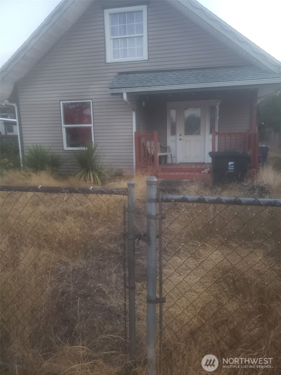 863 S 86th Street Property Photo 1
