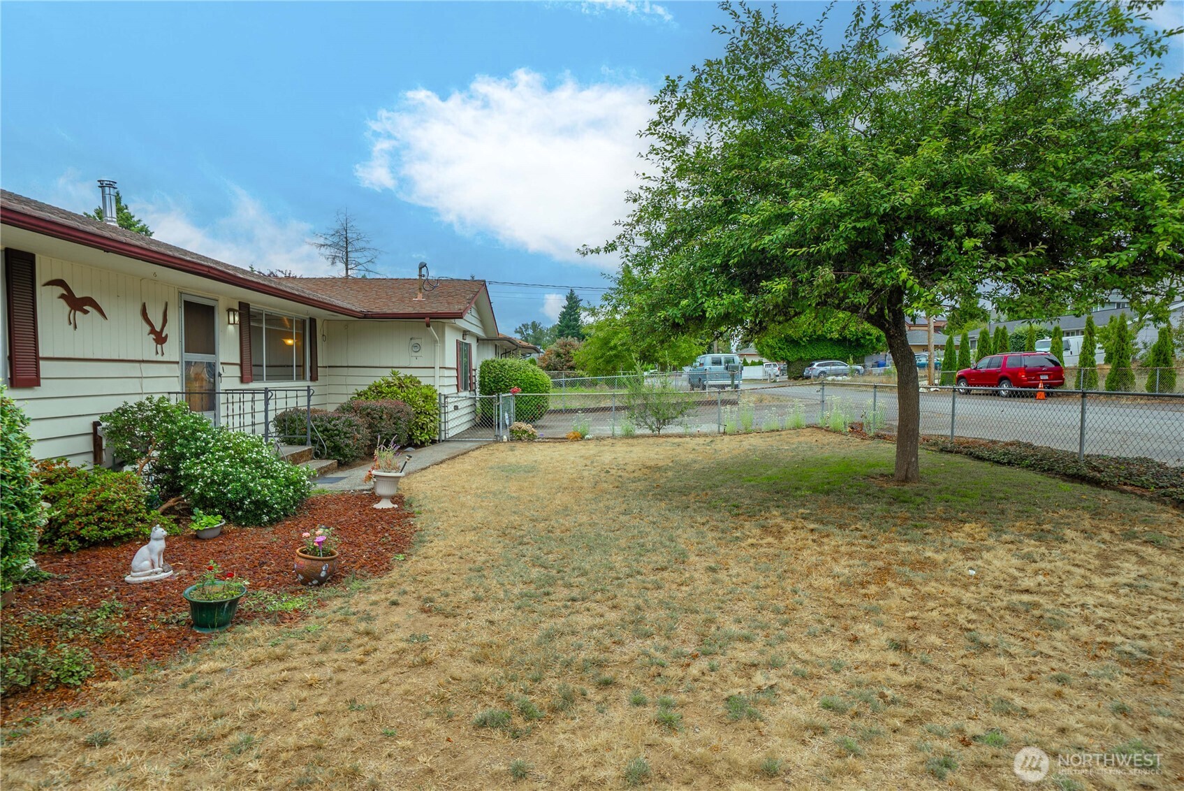 17825 111th Avenue Property Photo 3
