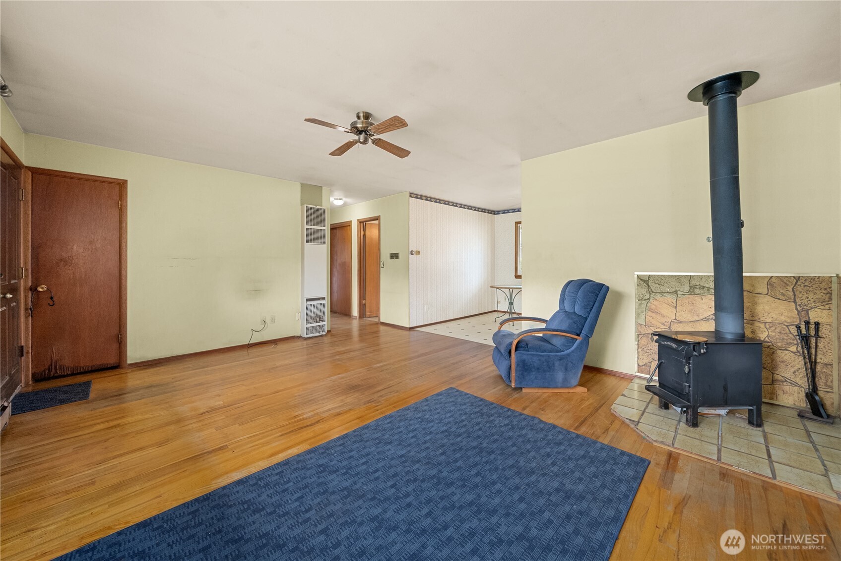 17825 111th Avenue Property Photo 8