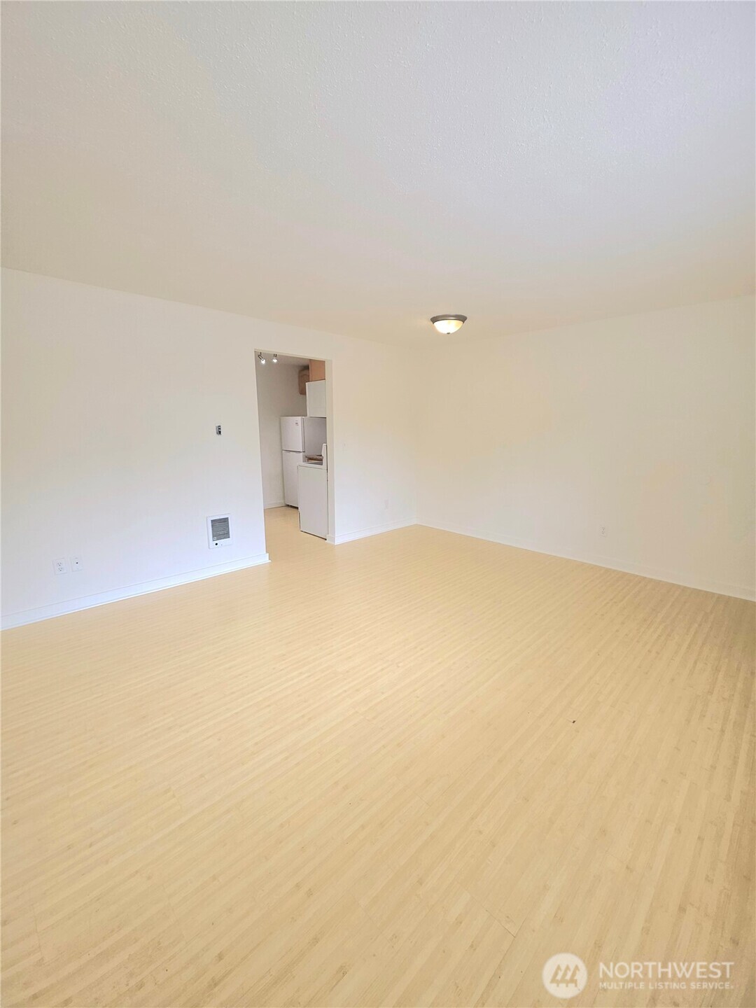 9811 Whitman Avenue 2 Property Photo 4