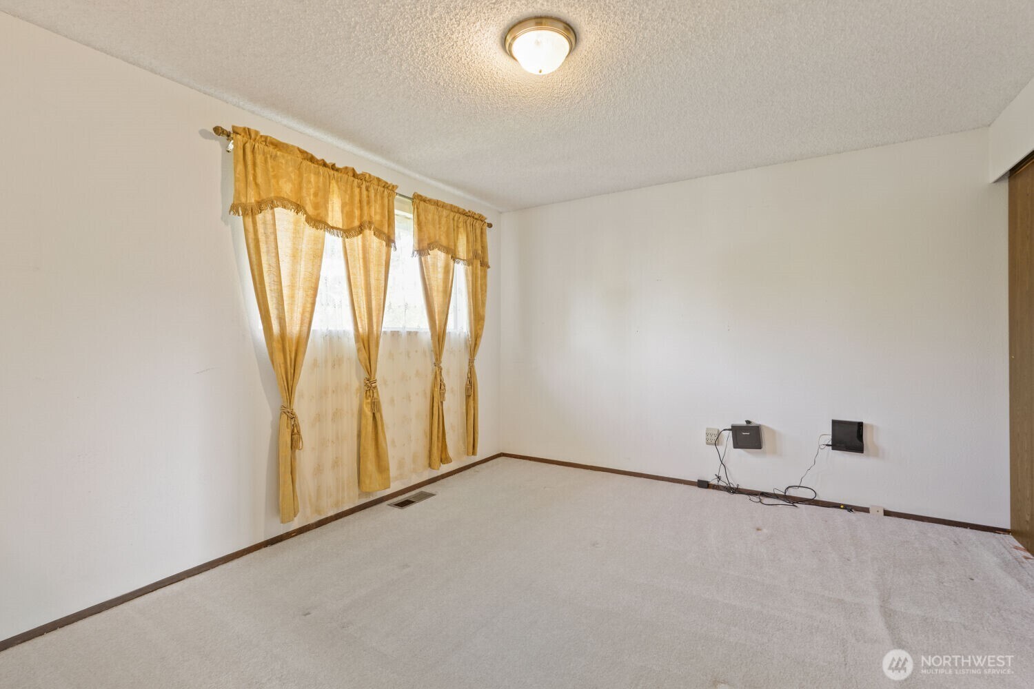 4200 S Ferdinand Street Property Photo 12