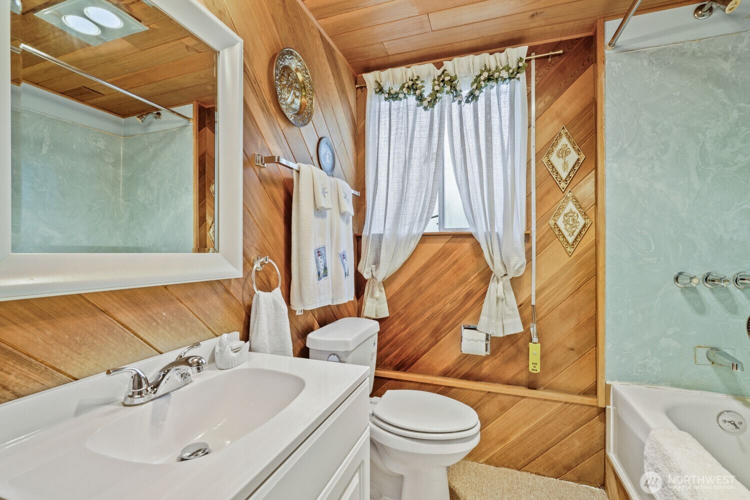 4200 S Ferdinand Street Property Photo 17
