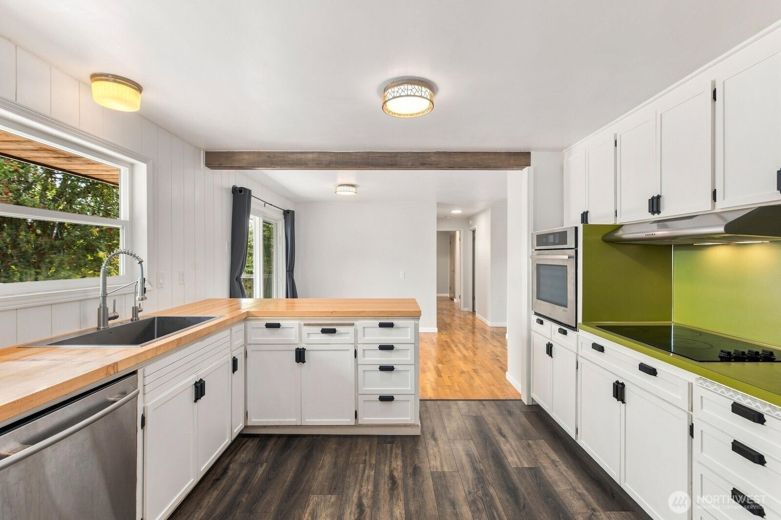 1021 Lombard Avenue Property Photo 16