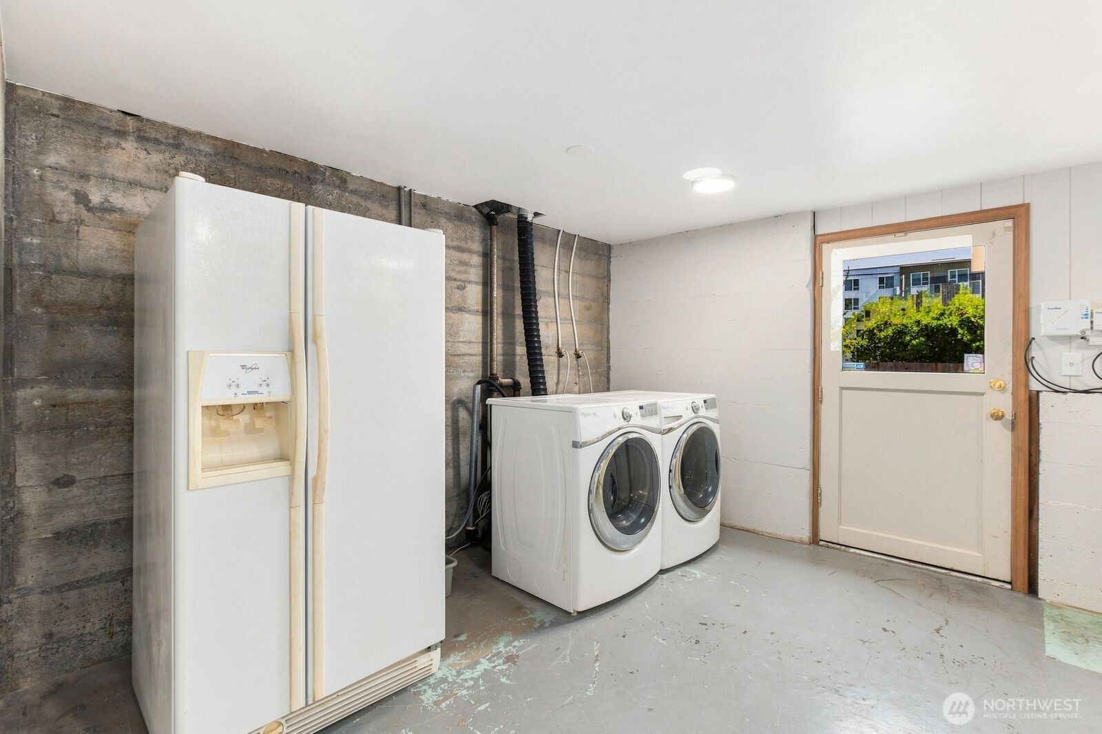 1021 Lombard Avenue Property Photo 33