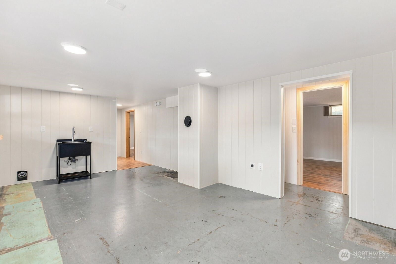 1021 Lombard Avenue Property Photo 34