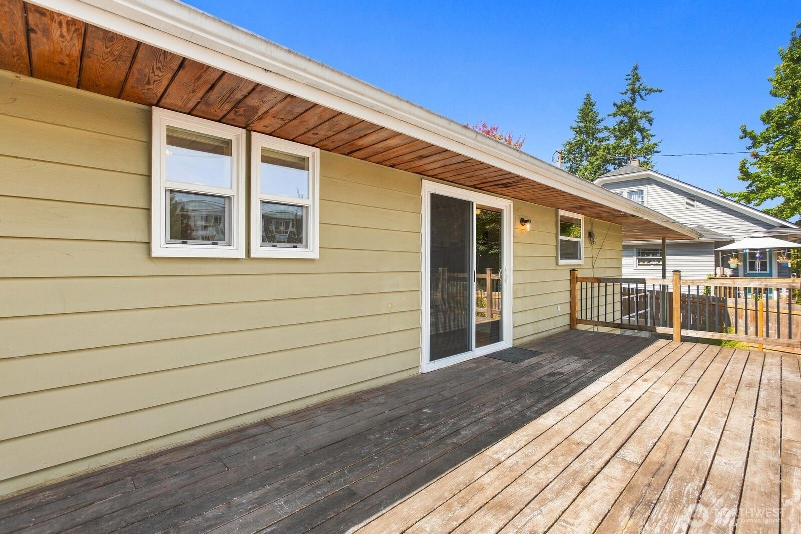 1021 Lombard Avenue Property Photo 35