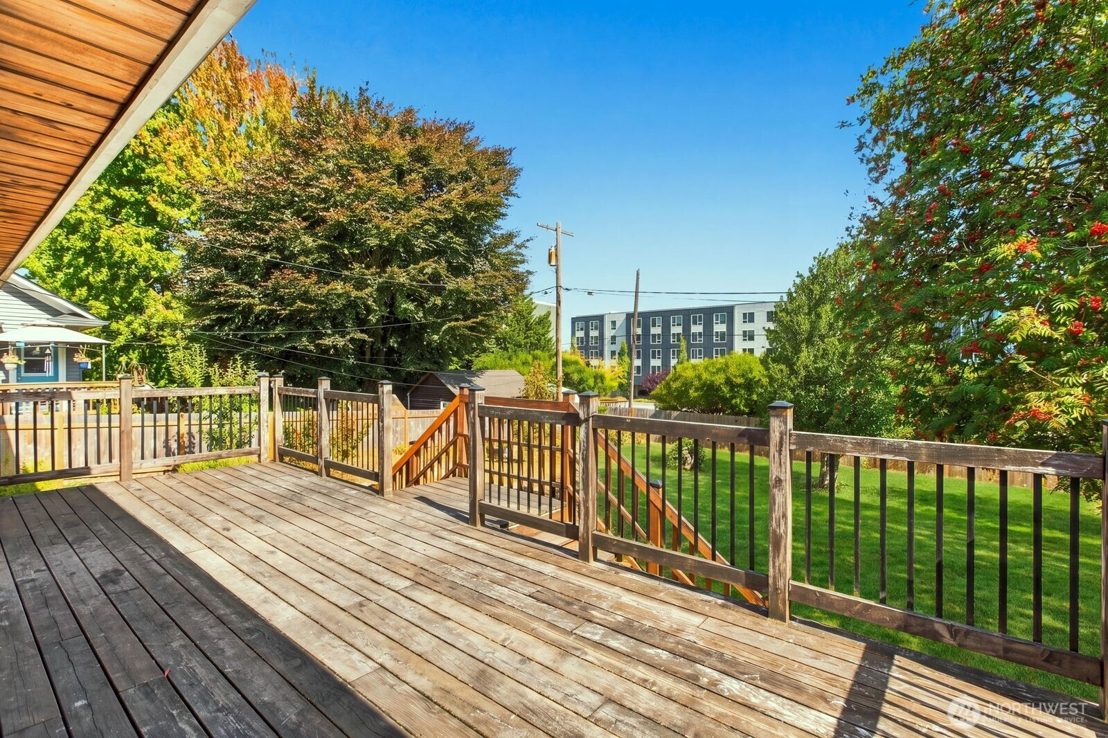 1021 Lombard Avenue Property Photo 36