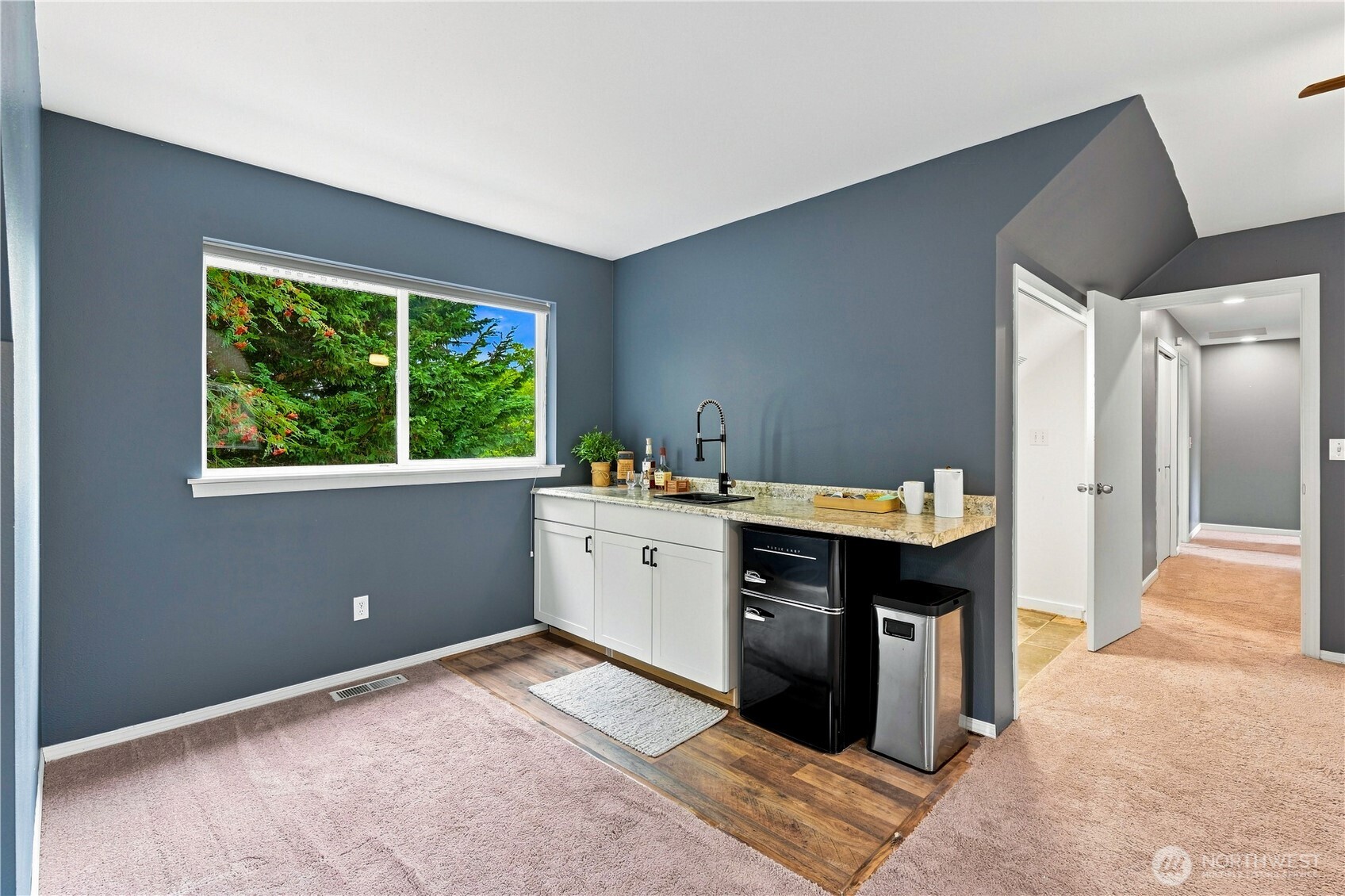2219 116th Avenue Property Photo 9
