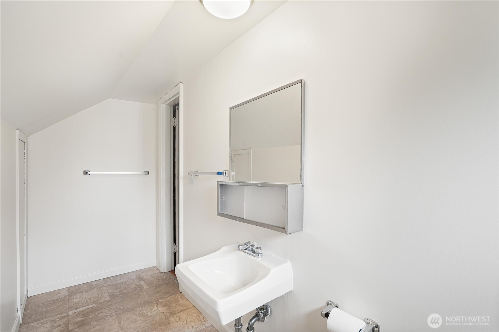 9917 Ne 190th Street Property Photo 11