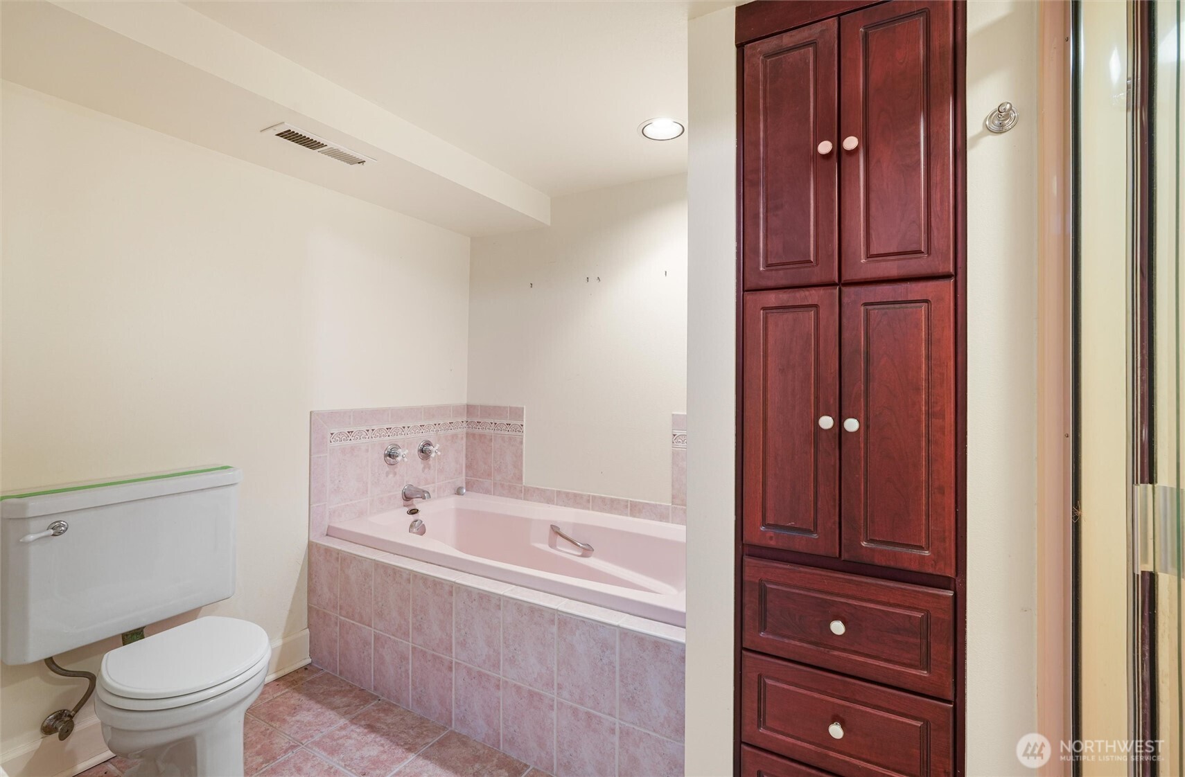 9917 Ne 190th Street Property Photo 16