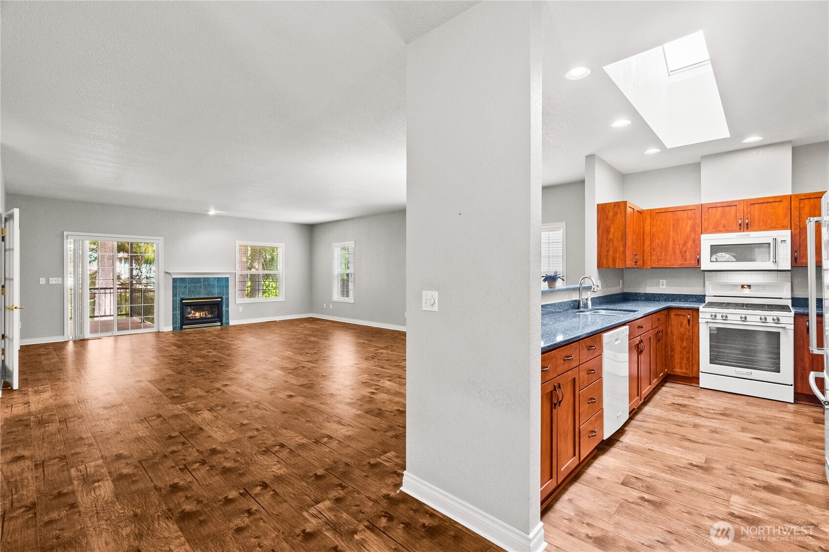 5611 Devonshire Street Property Photo 6