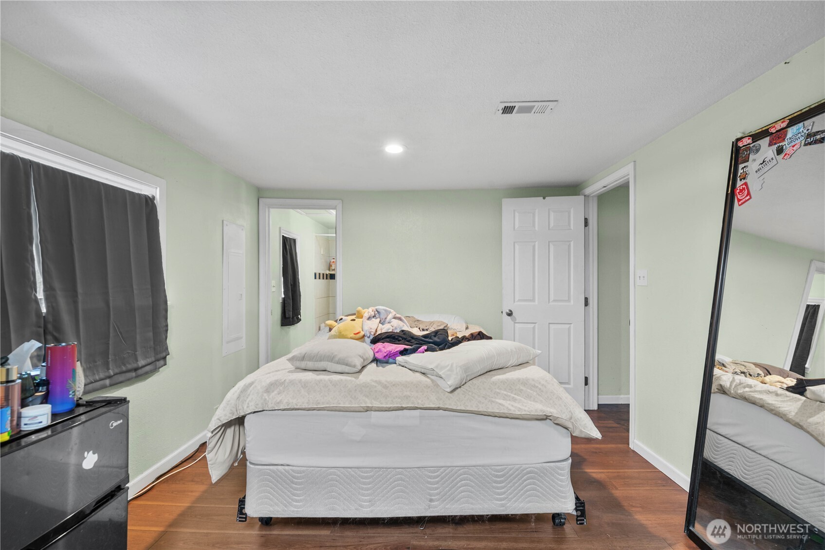 7 S Roland Avenue Property Photo 21