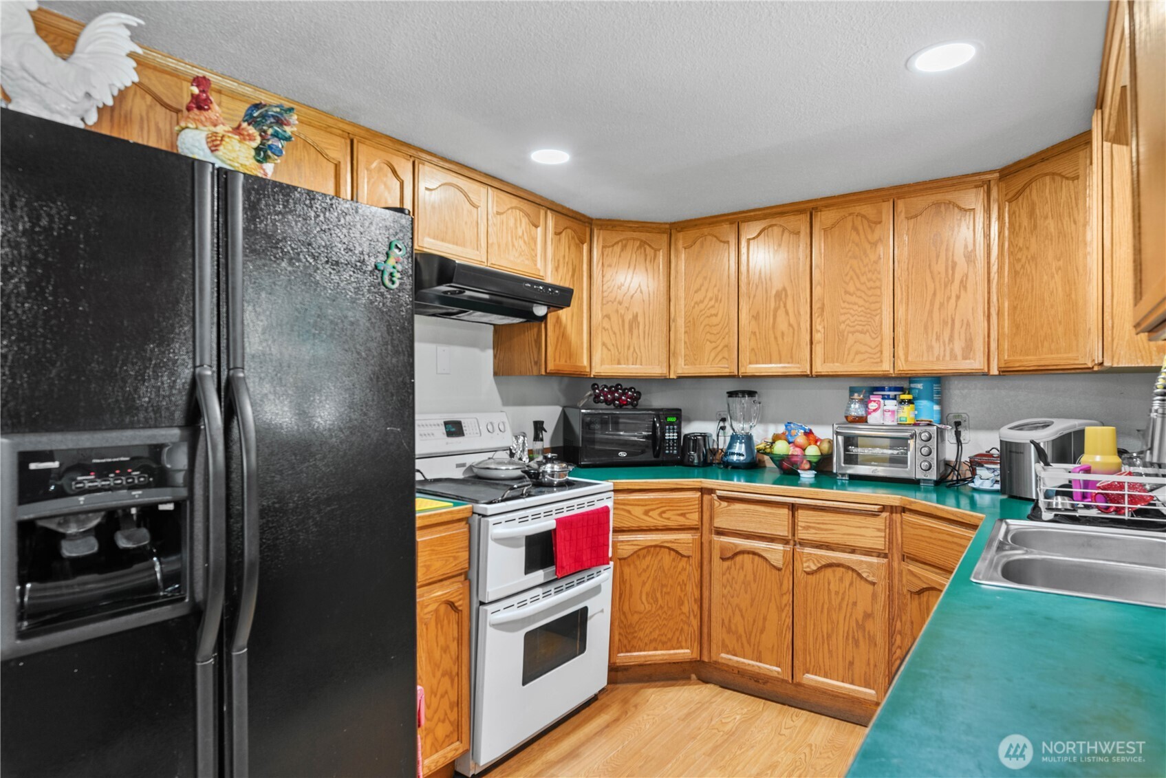 7 S Roland Avenue Property Photo 23