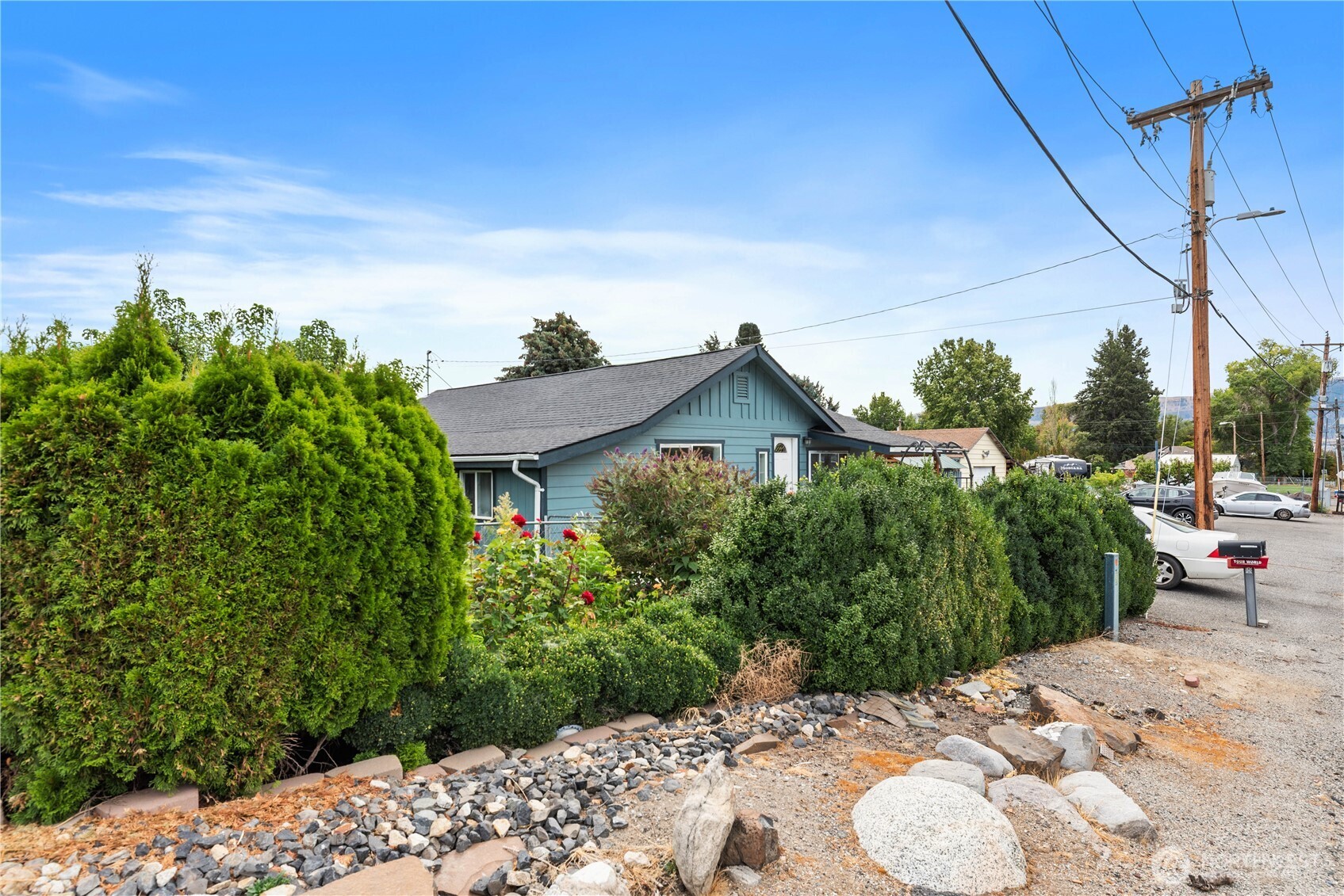 7 S Roland Avenue Property Photo 32