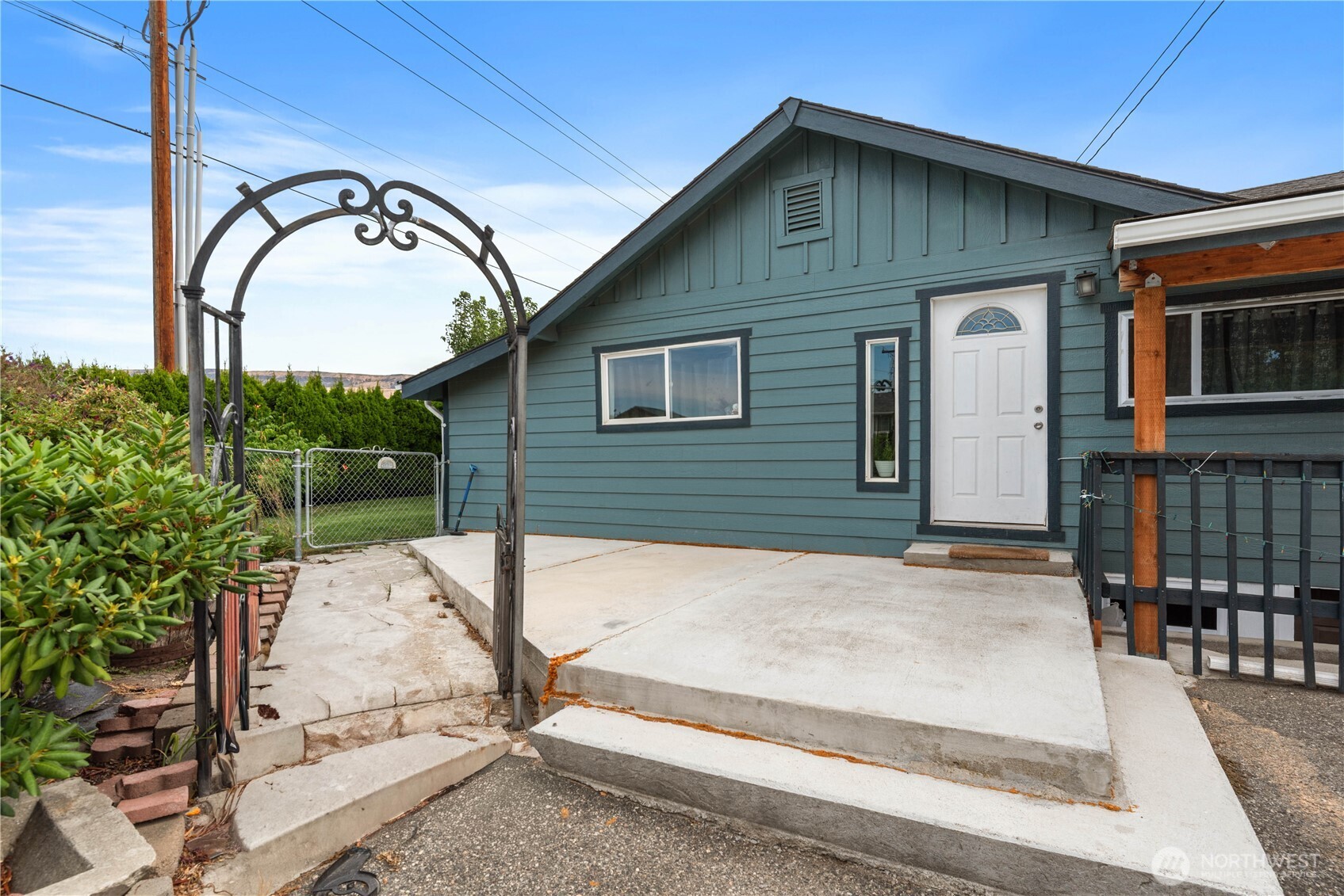 7 S Roland Avenue Property Photo 33