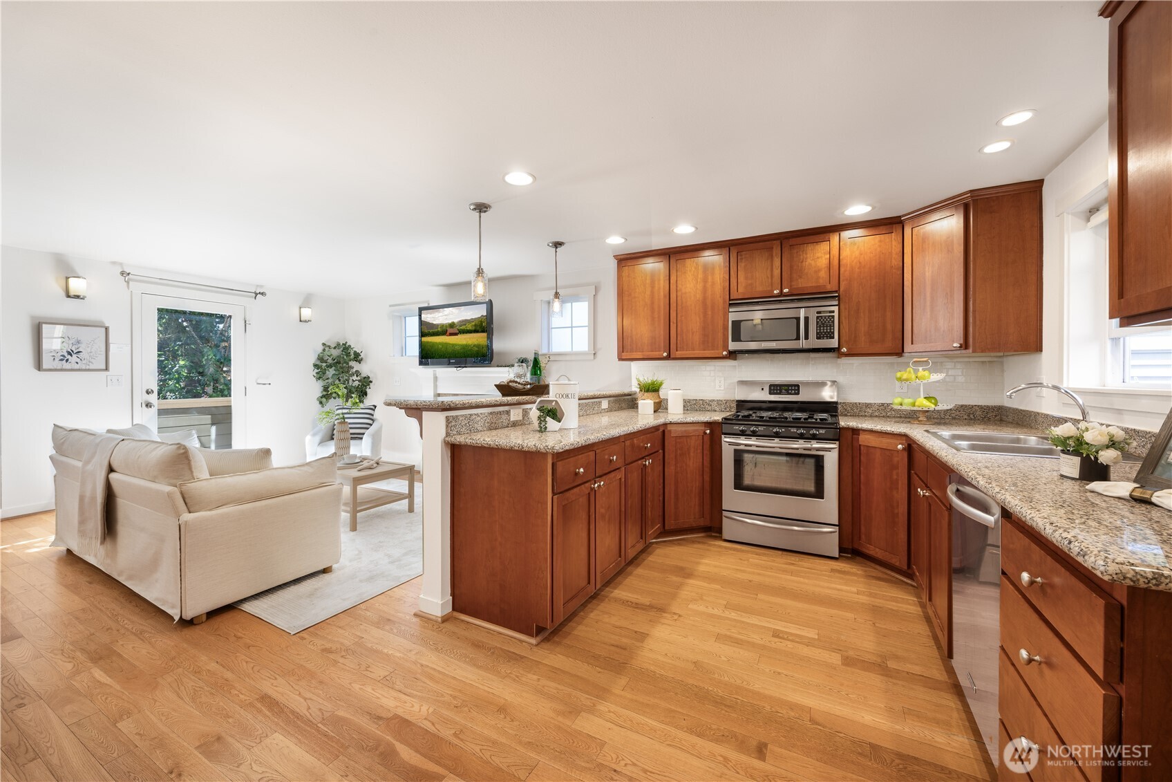 1608 Nw 65th Street A Property Photo 9