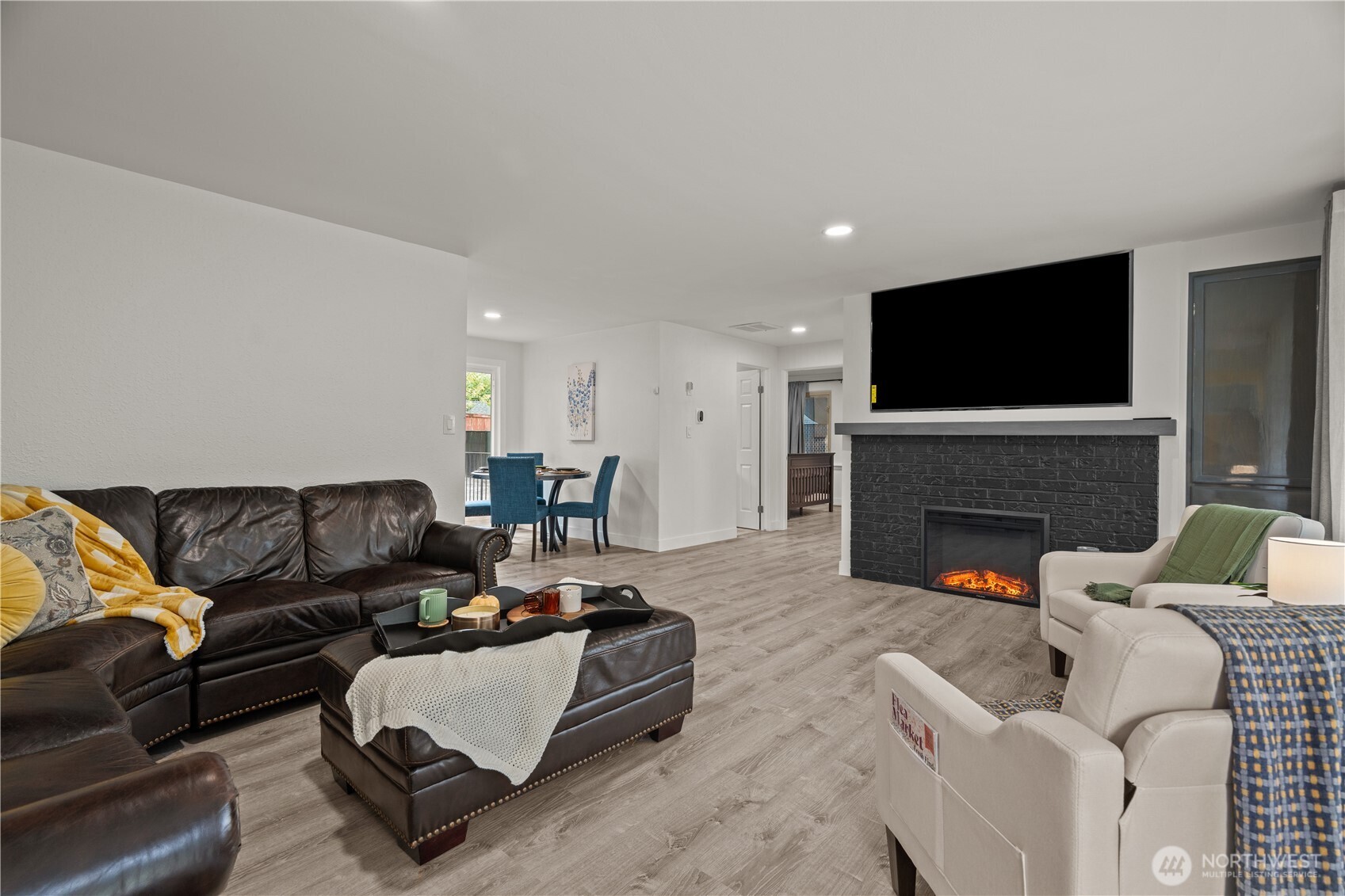 1304 S 115th Street Property Photo 4
