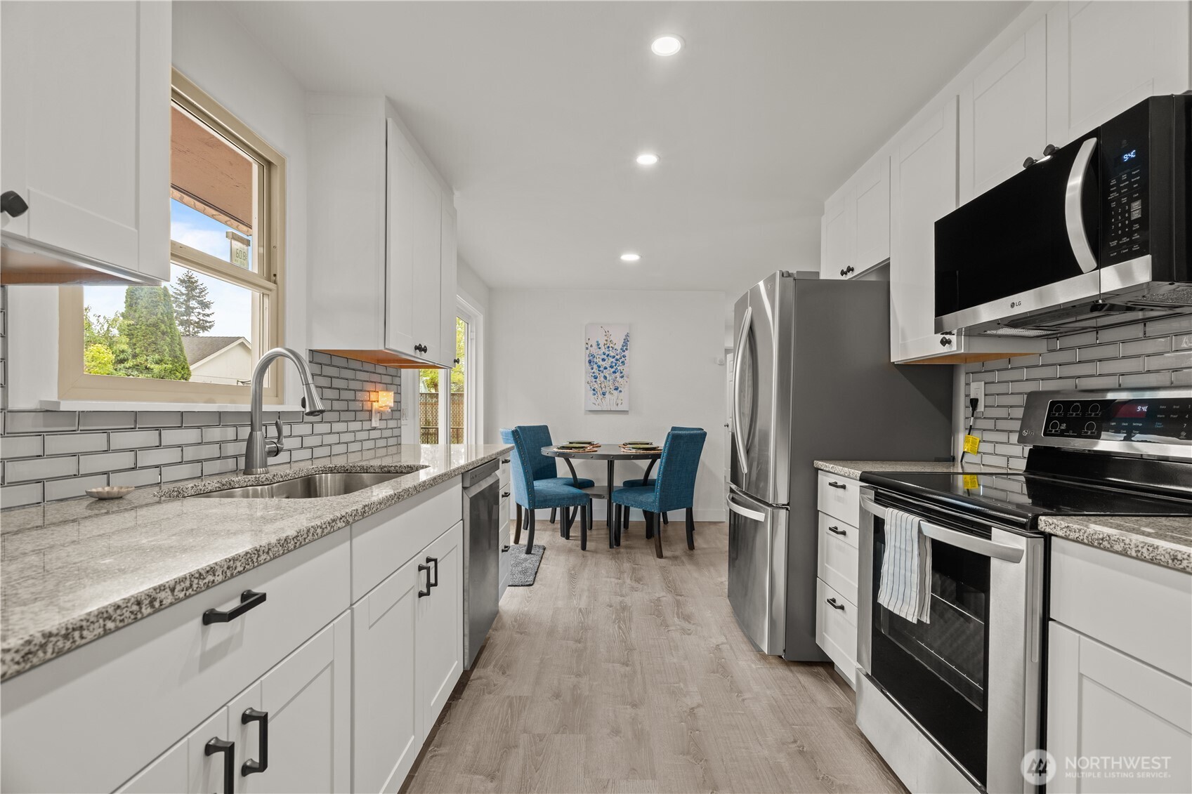 1304 S 115th Street Property Photo 6
