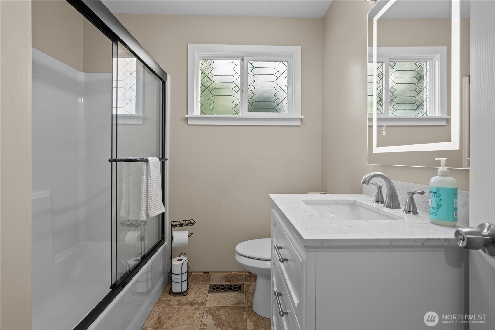 1304 S 115th Street Property Photo 10