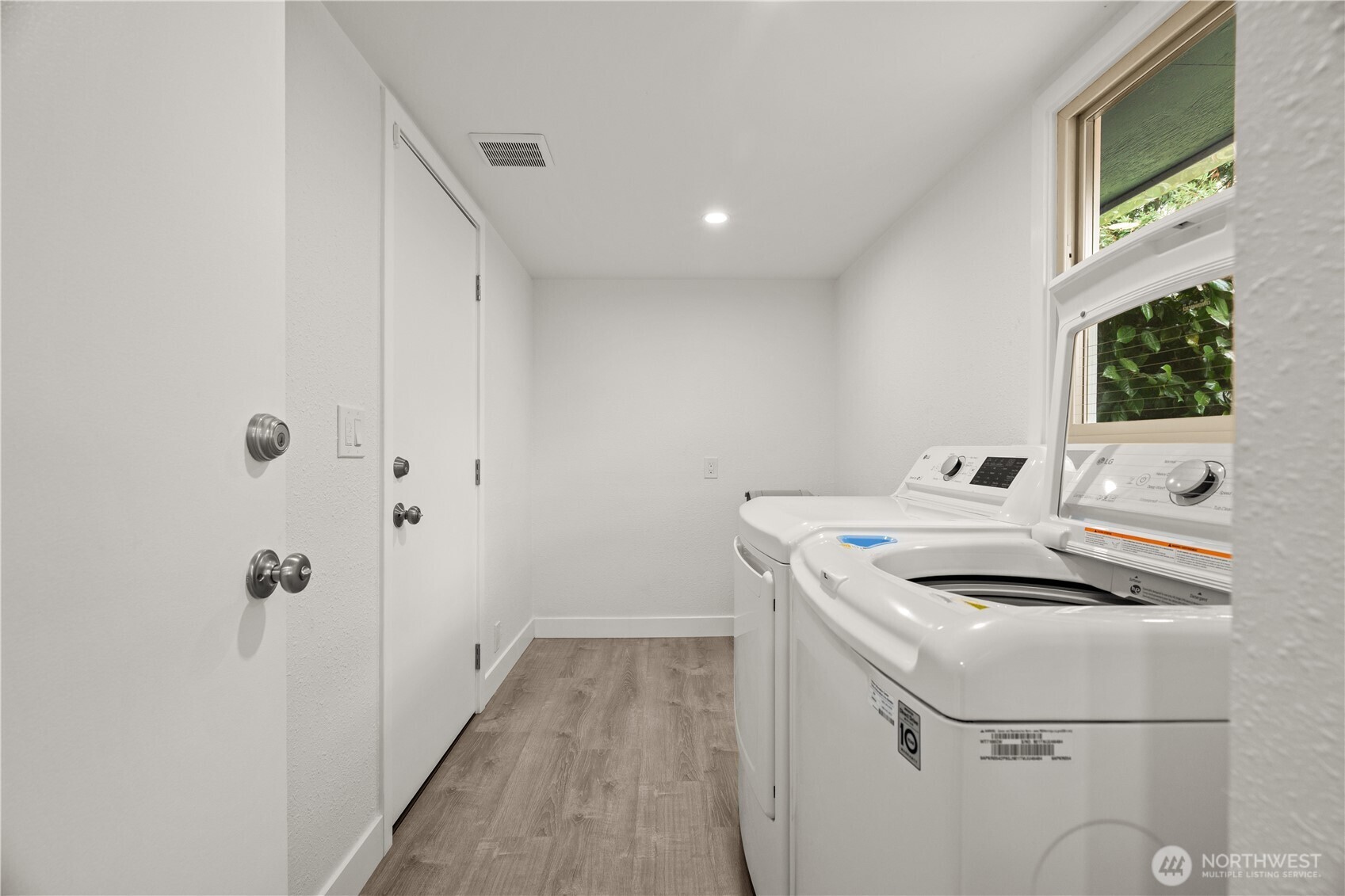 1304 S 115th Street Property Photo 11