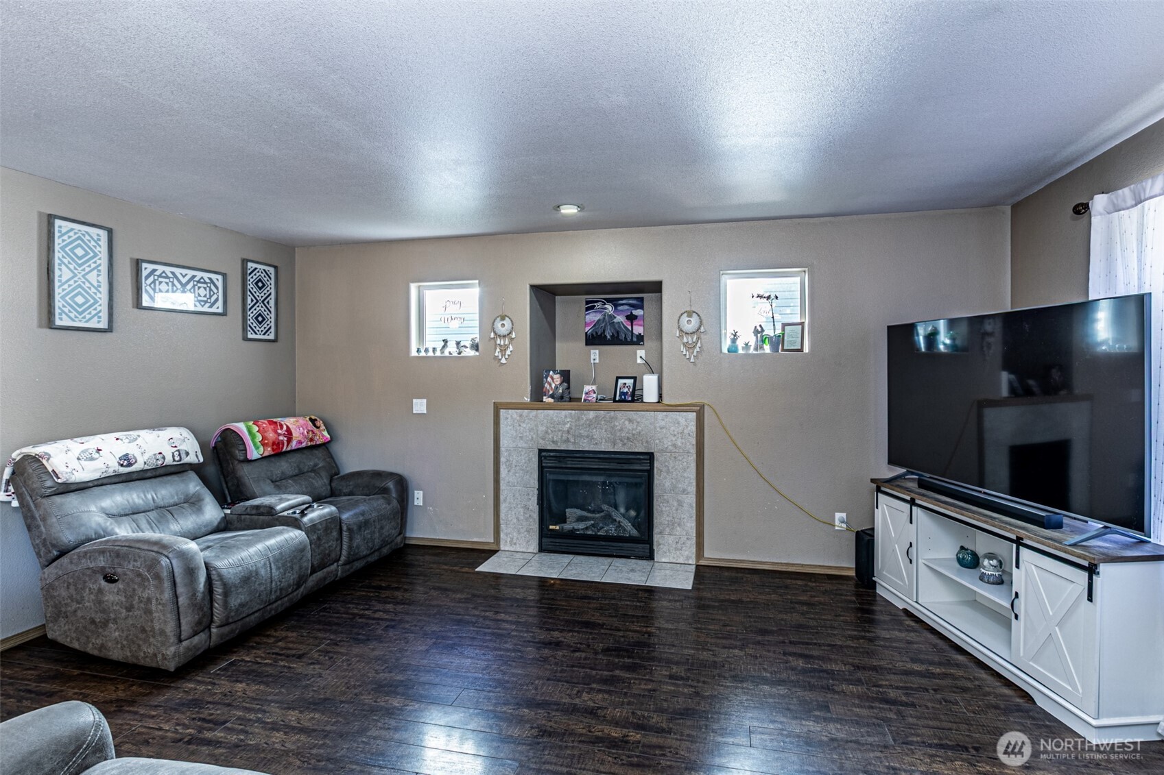 10710 185th Avenue Property Photo 6