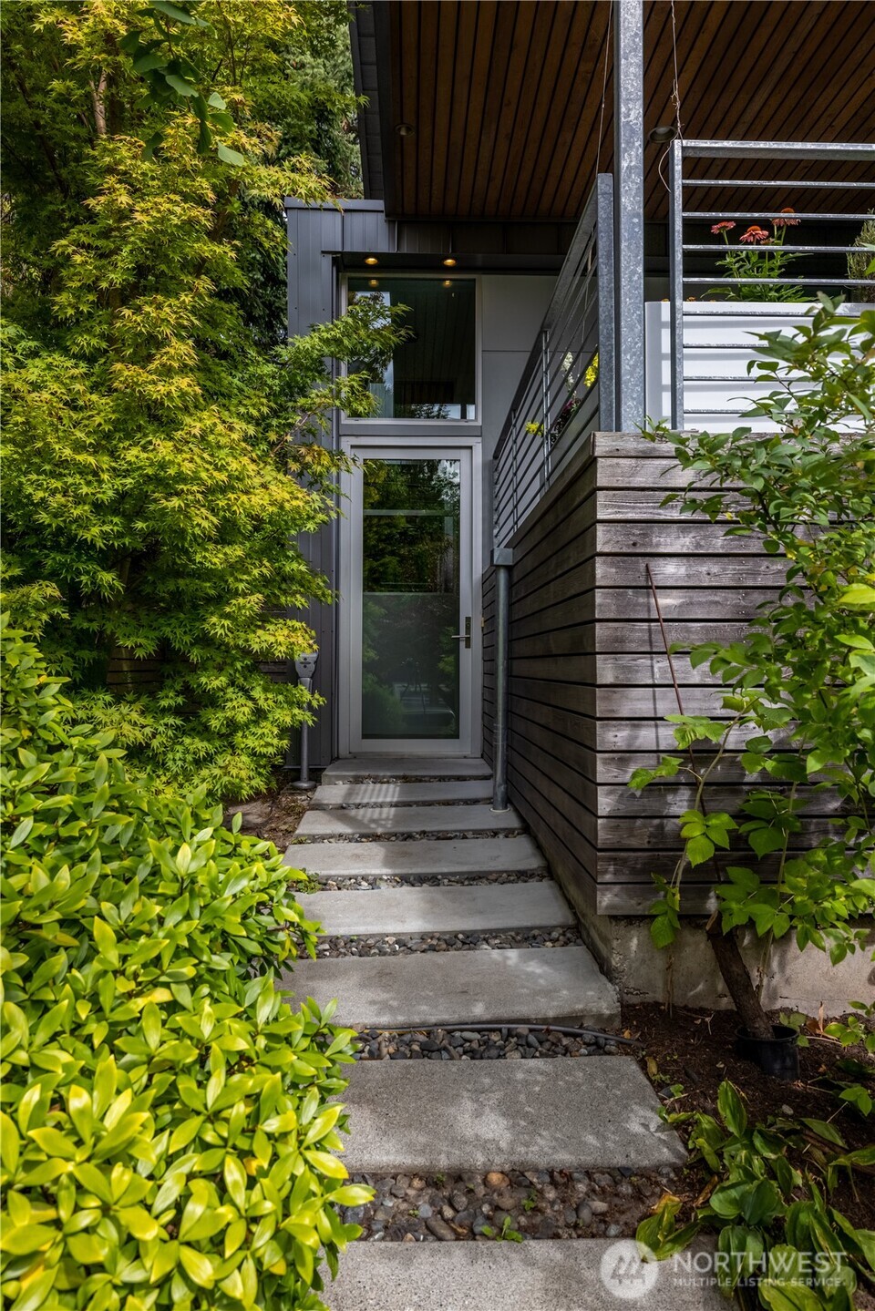 2112 N 46th Street Property Photo 4