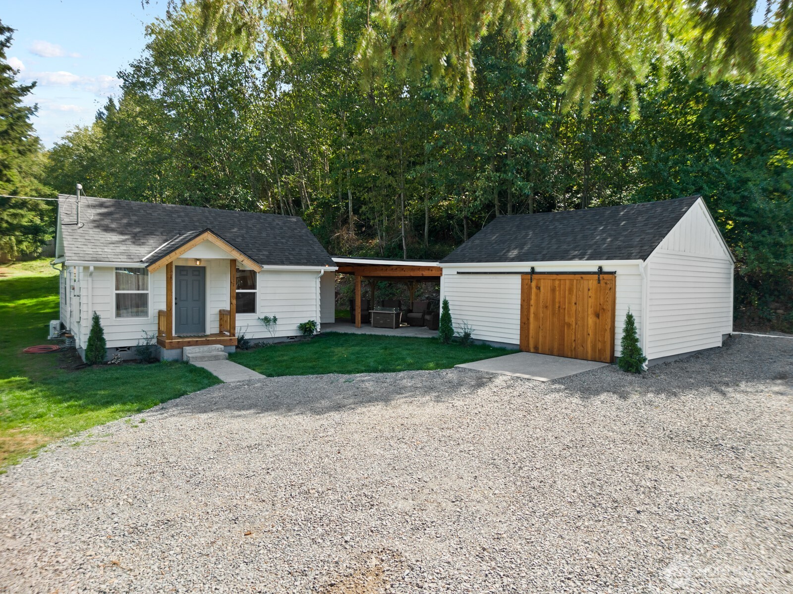 111 Cedar Avenue Property Photo 1