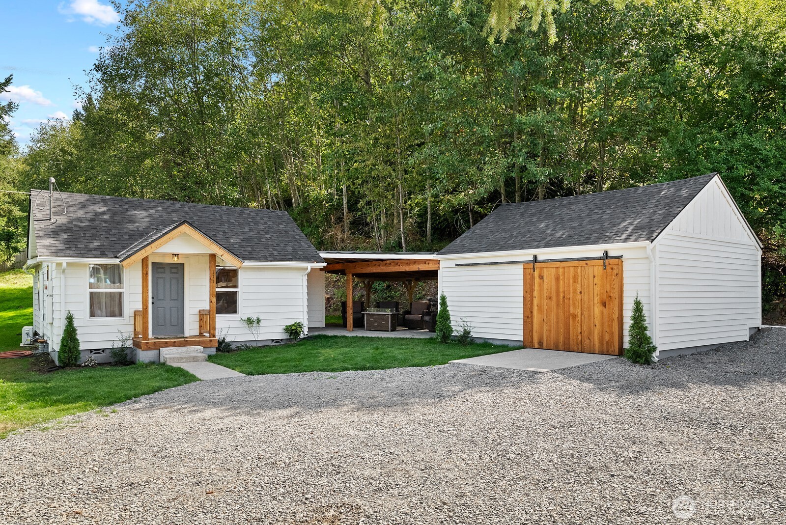 111 Cedar Avenue Property Photo 32