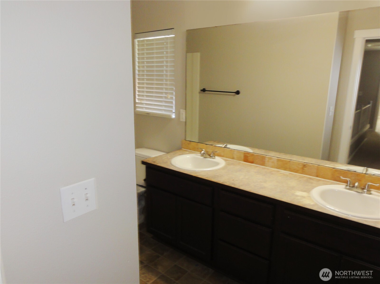 18505 11th Lane Property Photo 13