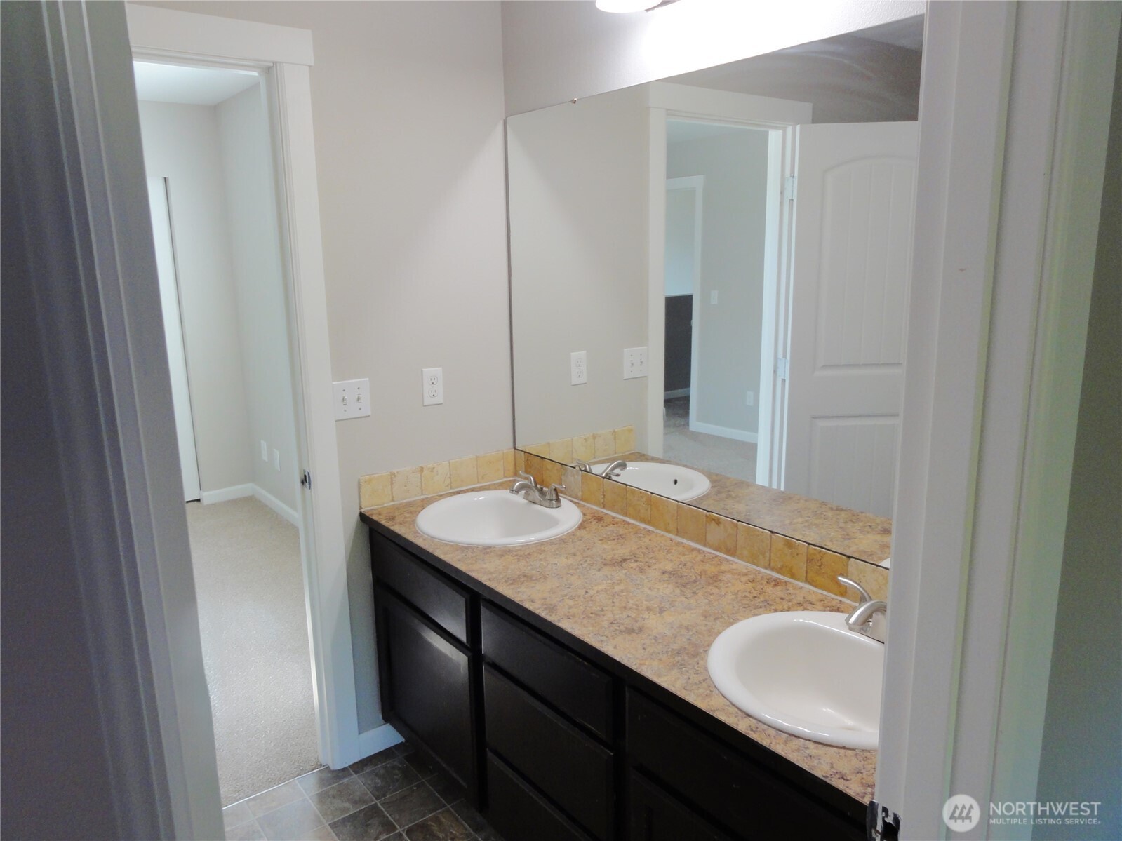 18505 11th Lane Property Photo 18