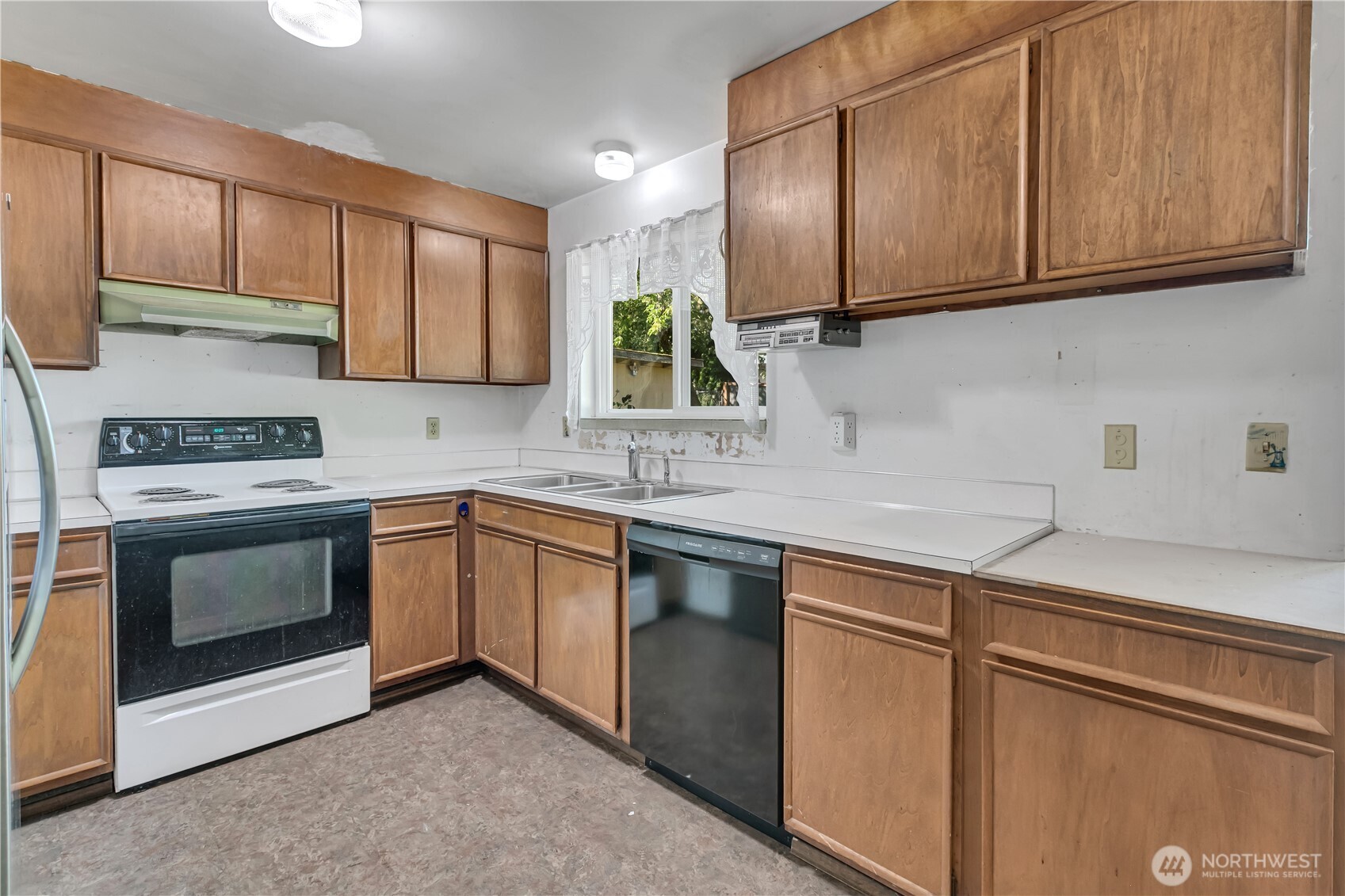 29605 40th Place Property Photo 6