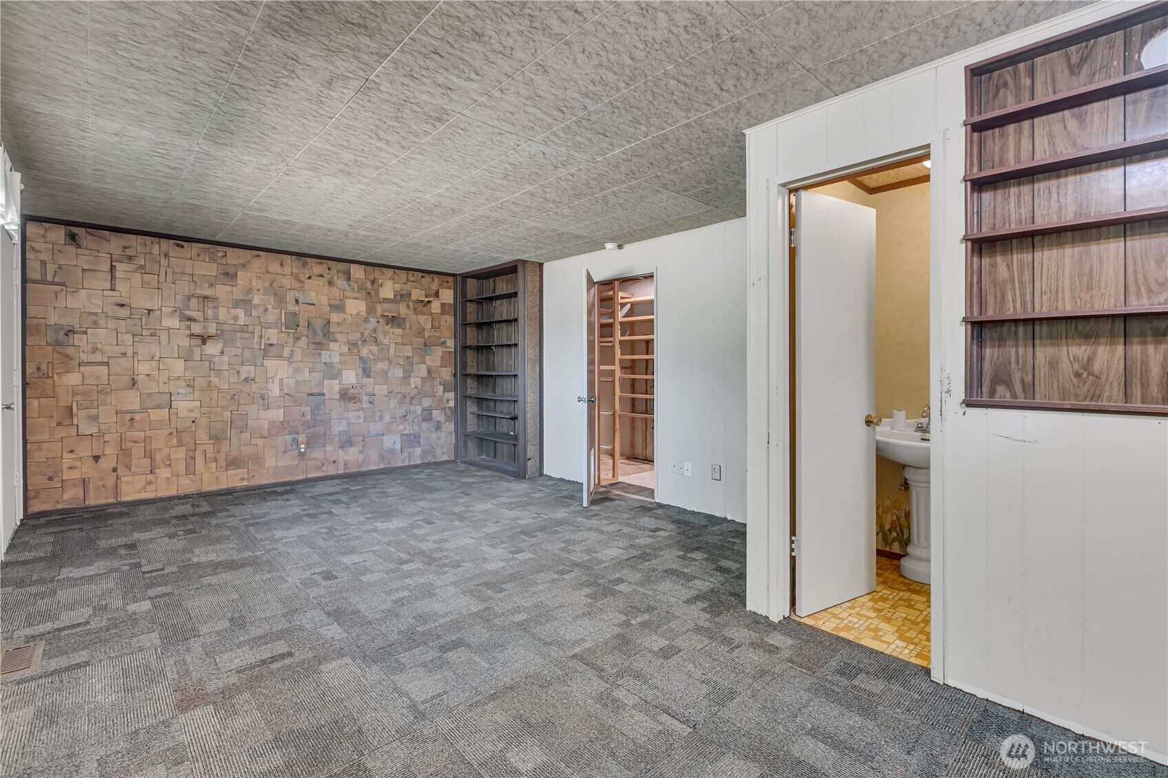 29605 40th Place Property Photo 10