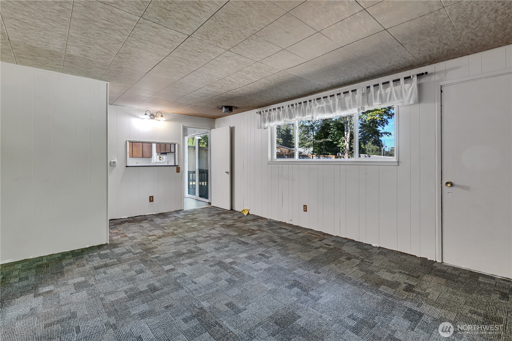29605 40th Place Property Photo 13
