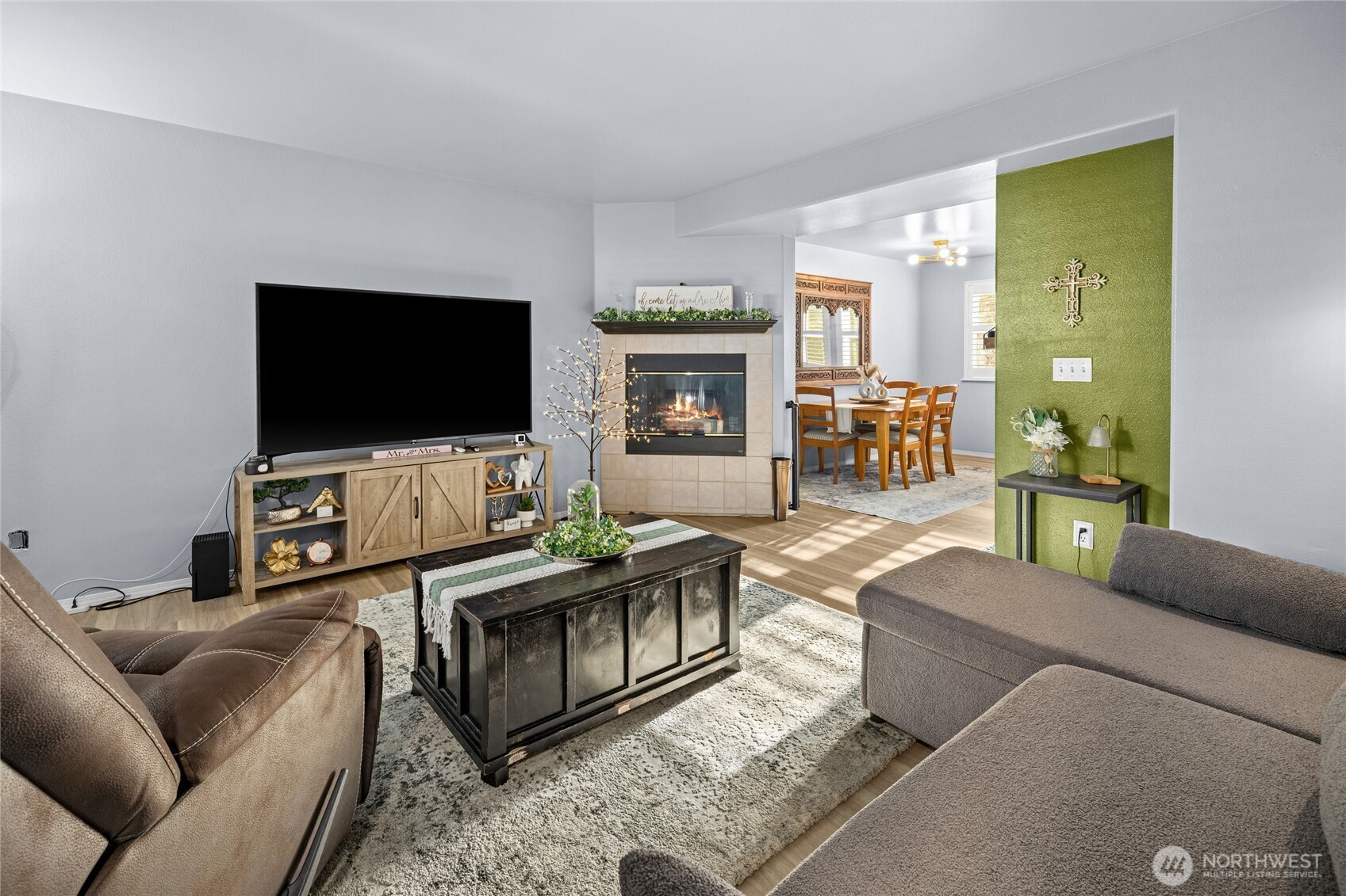 10904 62nd Street Property Photo 4
