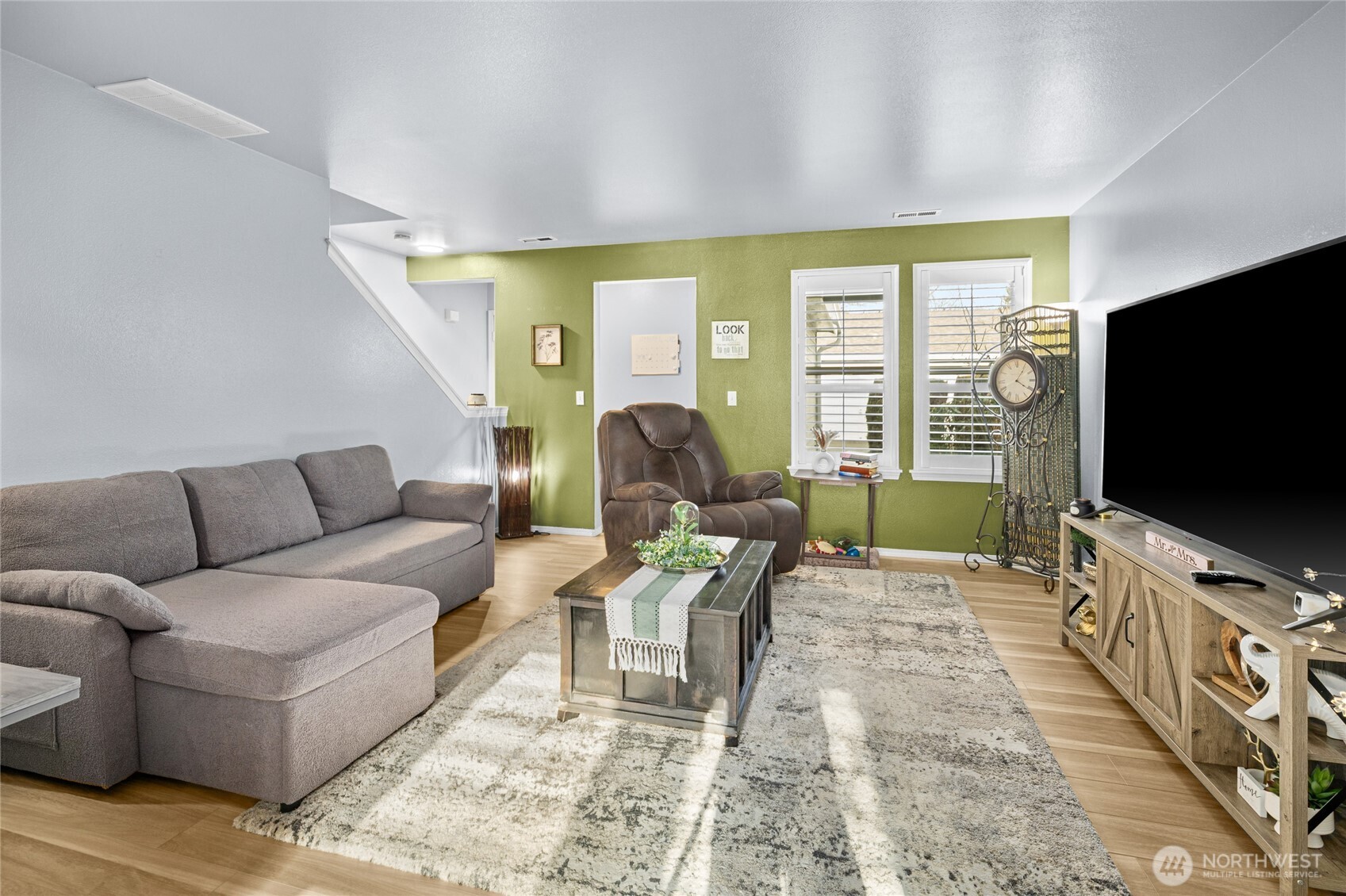10904 62nd Street Property Photo 7