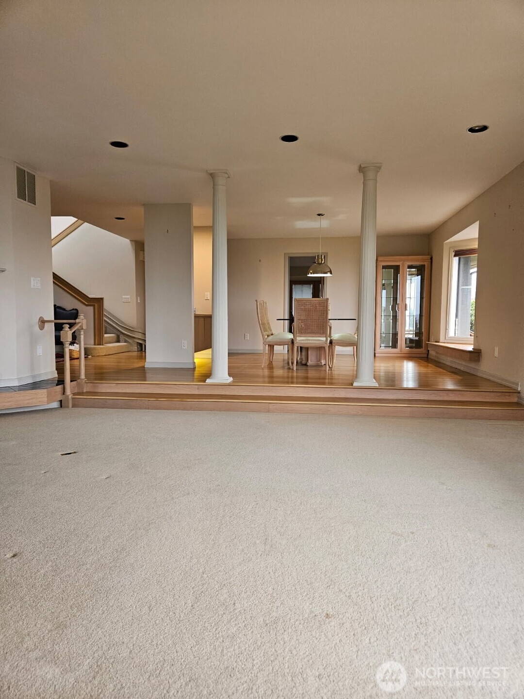 61 Leschi Drive Property Photo 10