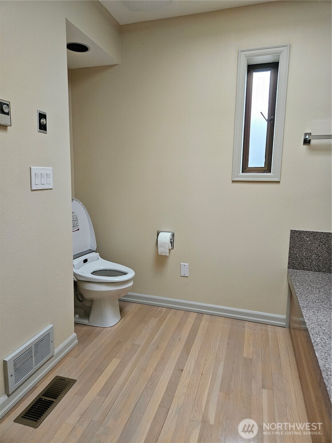 61 Leschi Drive Property Photo 30