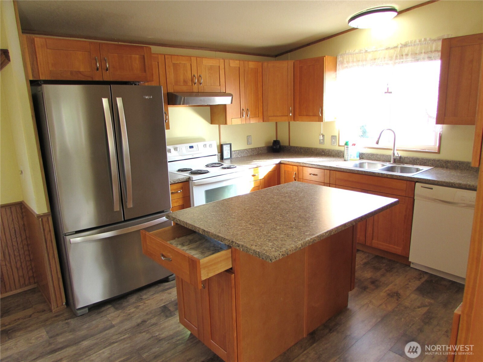 3715 152nd Street 2 Property Photo 8