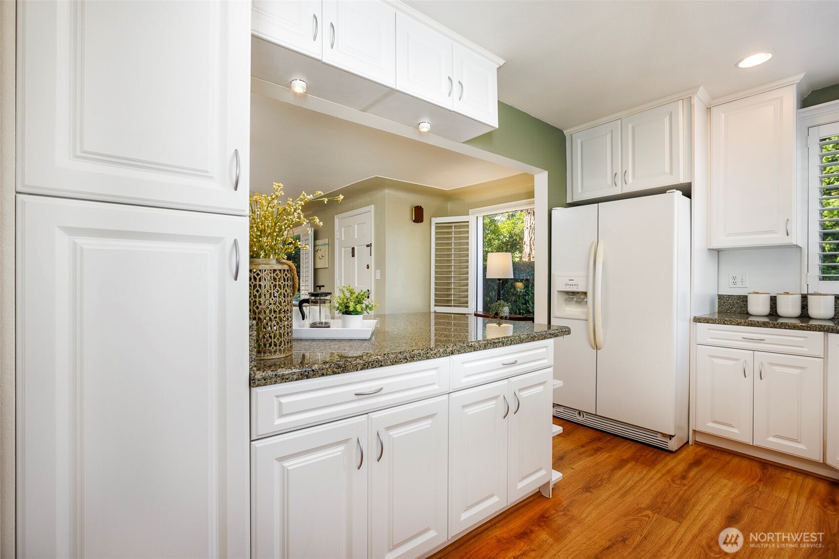 12714 3rd Avenue Property Photo 8