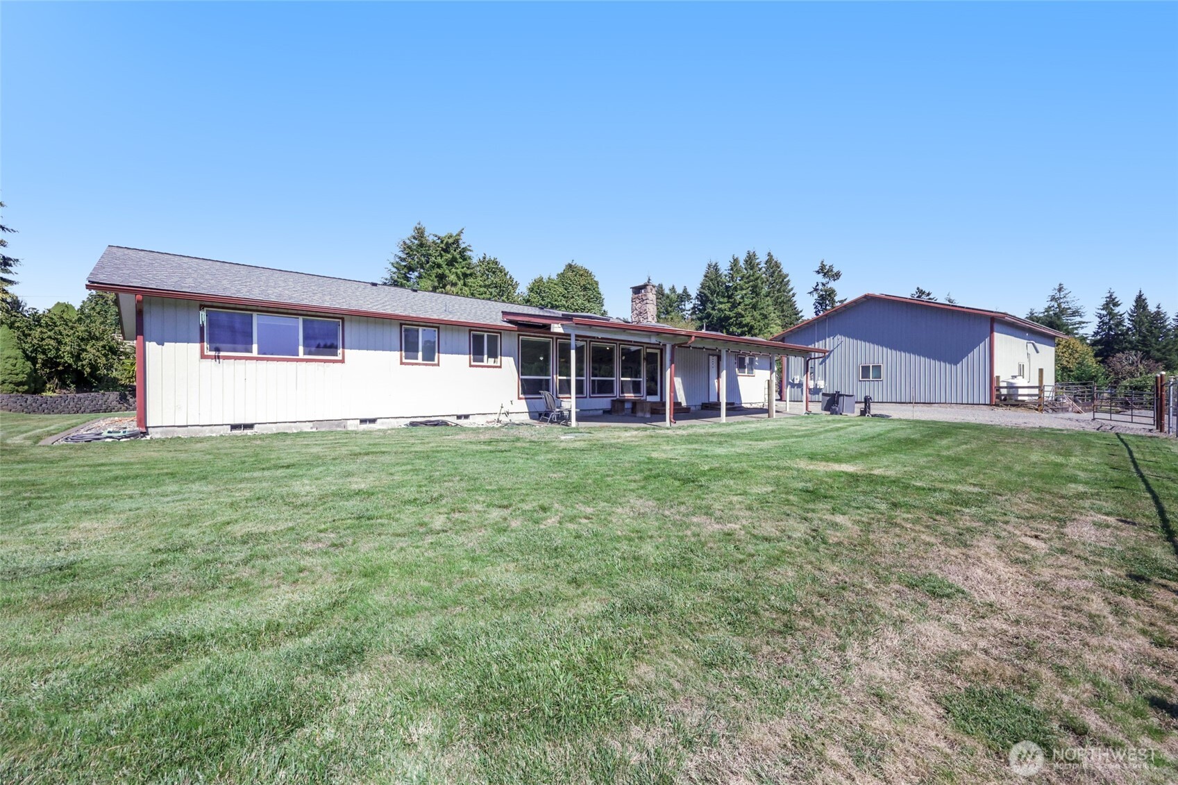 2421 Beaver Creek Drive Property Photo 25