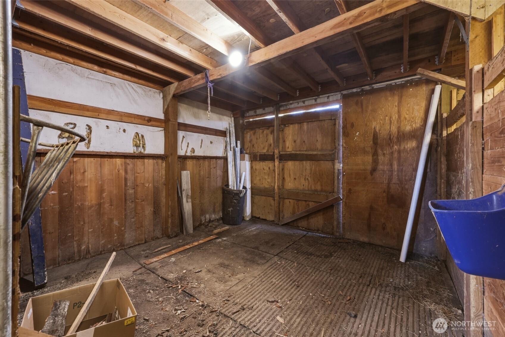 2421 Beaver Creek Drive Property Photo 32