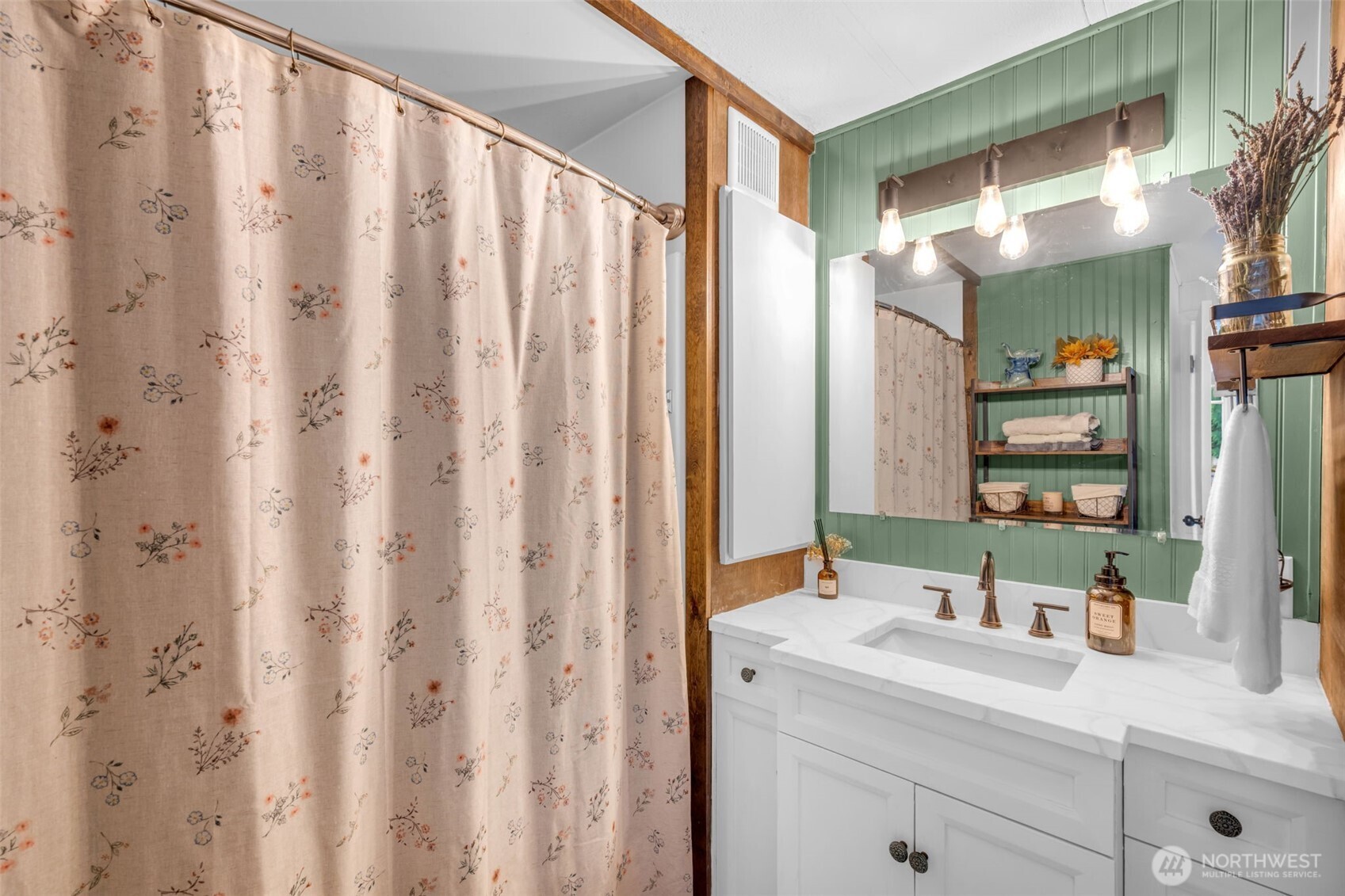 21114 119th Street Property Photo 15