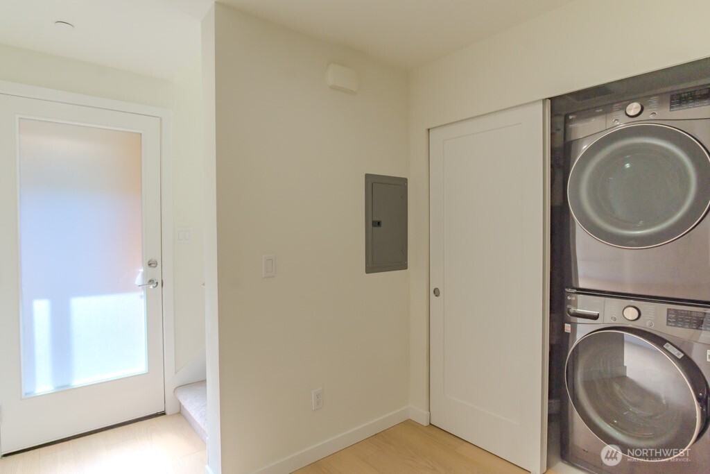 2513 13th Avenue E Property Photo 13